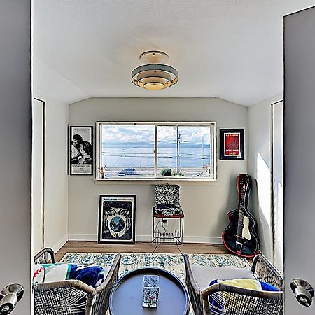 New Listing! “Easy Street Beach House” On Alki Cottage Seattle Exterior photo